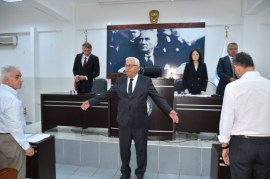 ‘HALİL POSBIYIKI CHPDEN UZAKLAŞTIRMAK İSTEYENLER AVUÇLARINI YALARLAR